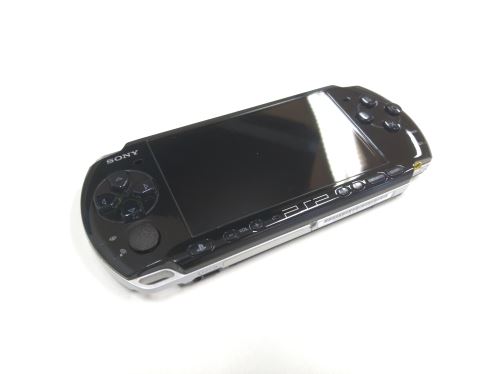 PSP verzia 3004, WiFi (estetická vada)