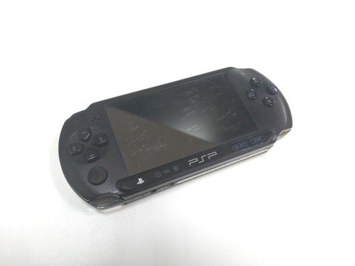 PSP verzia E1004 (estetické vady)