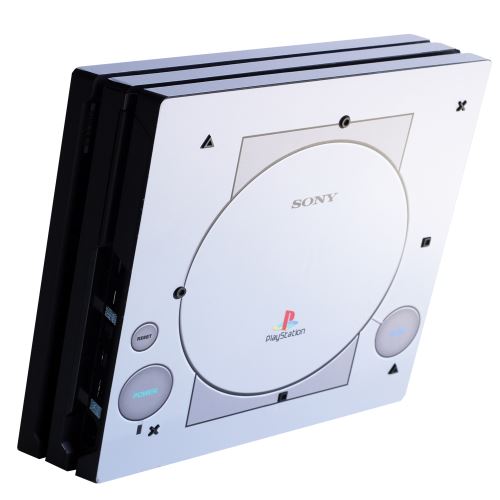 PlayStation 4 PRE 1TB - polep PlayStation 1 (estetická vada)