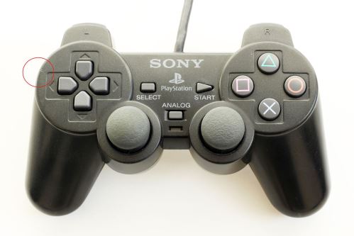 [PS2] Drôtový Ovládač Sony Dualshock - čierny (estetická vada)
