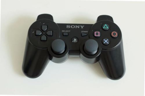 [PS3] Bezdrôtový Ovládač Sony Dualshock - čierny (rôzne estetické vady)