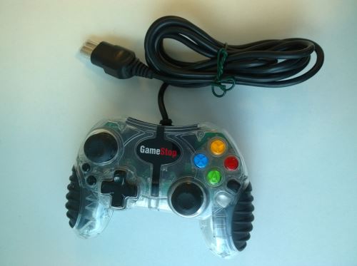 [Xbox Original] Drôtový ovládač GameStop Mad Catz - priehľadný