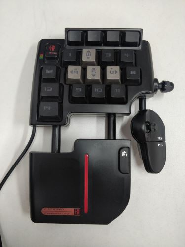 [PC] USB klávesnica Saitek Cyborg Command Unit (estetická vada)