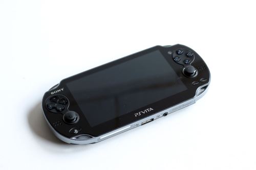 PS Vita WiFi PCH-1004 (A)