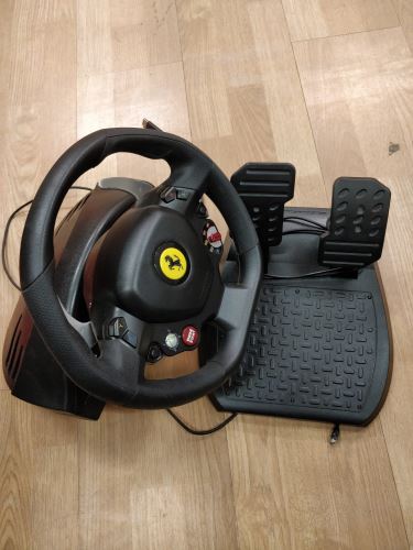 [Xbox 360 | PC] Thrustmaster Ferrari 458 Italia Racing Wheel (estetická vada)