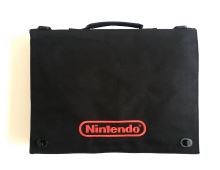 Taška do ruky Nintendo - čierna