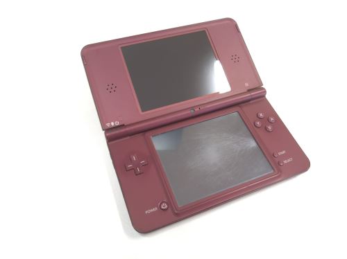 Nintendo DSi XL - tmavo červené (estetická vada)