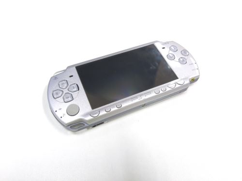 PSP Portable Sony, 2004 - Strieborné - Wifi (estetická vada)